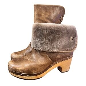 UGG Women's Brown Leather Shearling Clog Boots Chunky Heel Size 9
